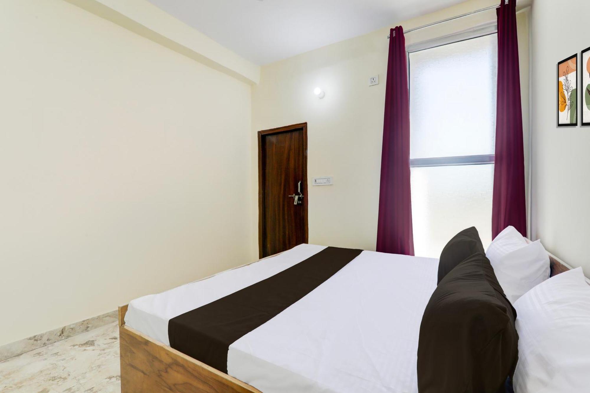 Hotel O Rn Chinhat Kültér fotó
