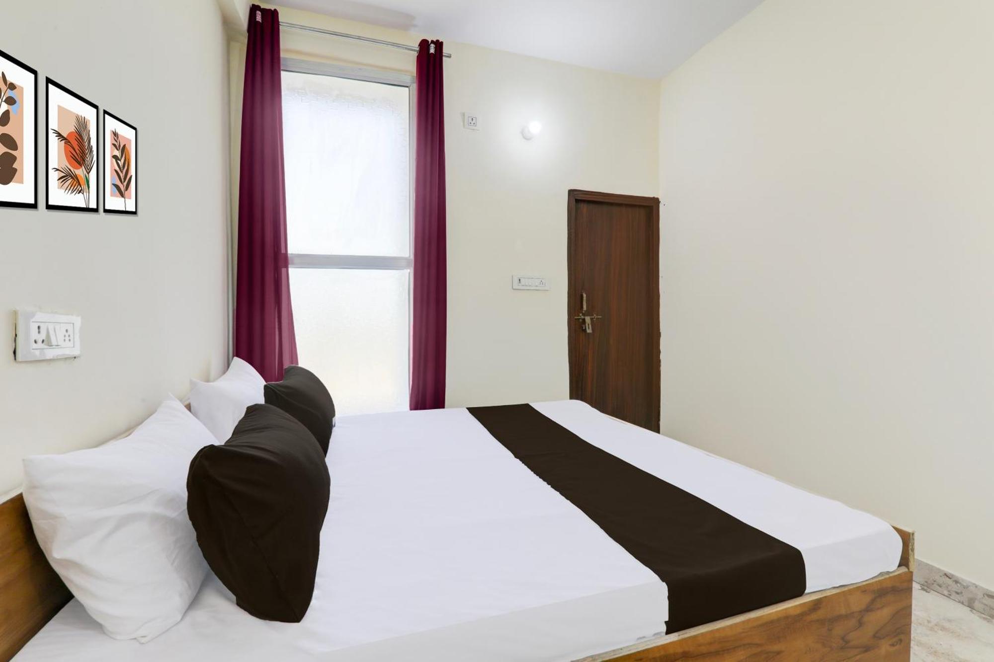 Hotel O Rn Chinhat Kültér fotó